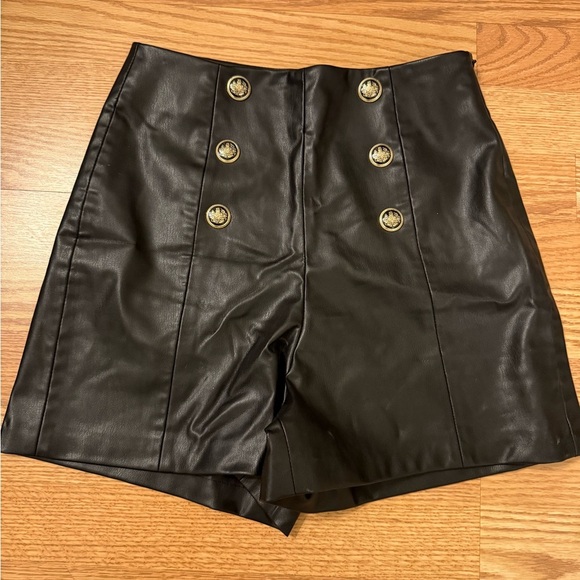 Zara Pants - Zara Black and Gold High Waist Shorts